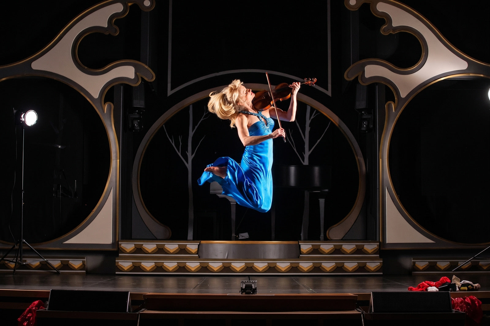 Flying Acrobatic Violinist, Pianist, Vocalist